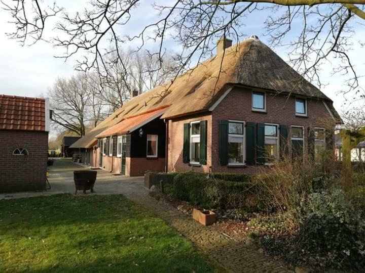B&B An De Kraloerweg Ruinen Exterior photo